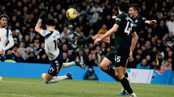 السيتي يتعادل مع توتنهام ويخسر نقطتين في الدوري الإنجليزي