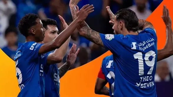 الهلال يواجه أزمة قبل مباراة أهلي جدة في الكلاسيكو السعودي