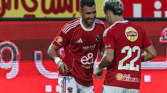 تريزيجيه يسجل هدف التعادل للأهلي أمام البنك الأهلي