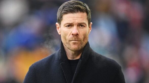 مانشستر سيتي يبحث عن مدربين جدد بعد احتمال رحيل جوارديولا وألونسو يتصدر القائمة