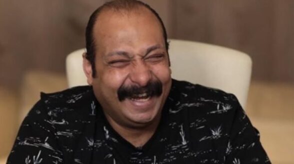 محمد ثروت يثير حماس جمهوره لدوره في فيلم «علي كلاي»